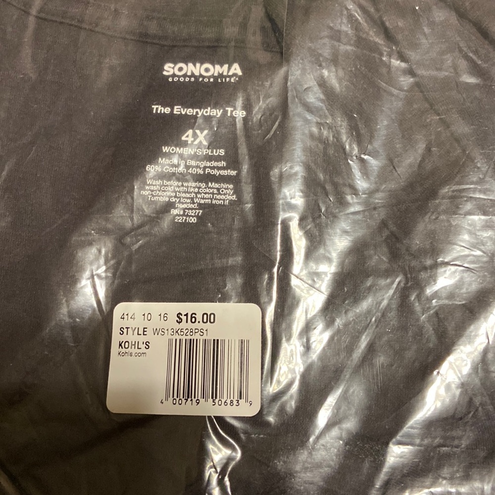 Sonoma The Everyday Short Sleeve Tee, black, 60% cotton, 40% polyester, 4x, new.